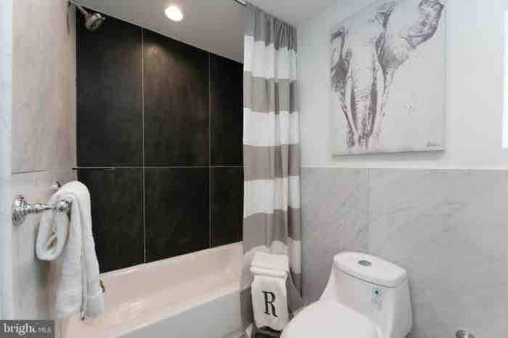 Brand New Home In South Philly!!! Philadelphia Bagian luar foto